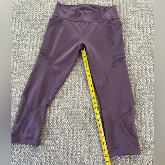 Lululemon Pace Rival Crop, purple, sweat-wicking, Size 10, Leggings - Picture 7 of 8
